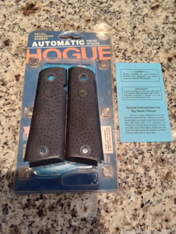 Hogue Rubber 1911 Grips -img-0