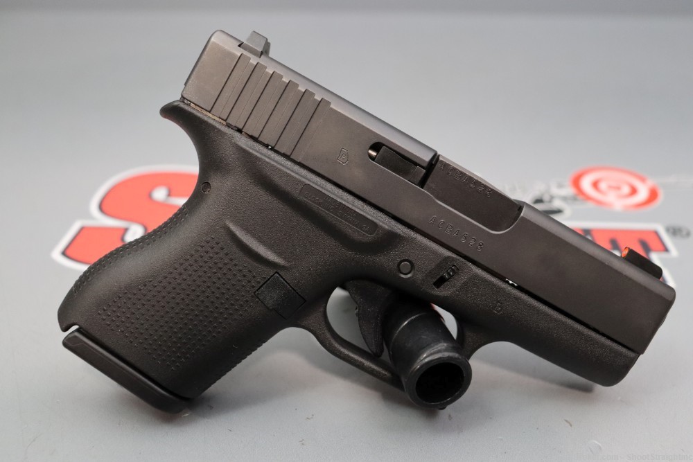 Glock 43 3.41" 9mm w/Box-img-21