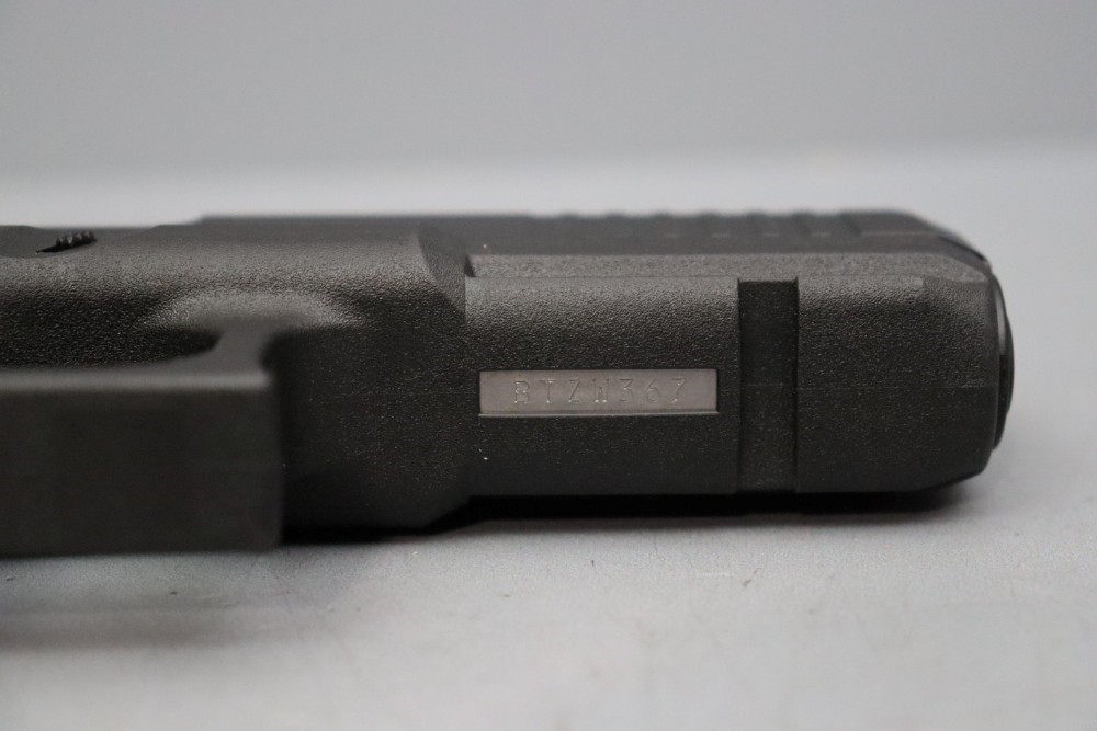 Glock G17 Gen5 9mm 4.49" w/case-img-15