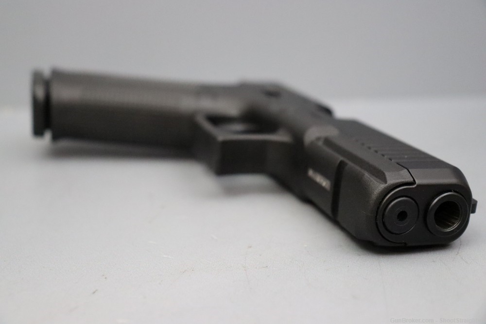 Glock G17 Gen5 9mm 4.49" w/case-img-14