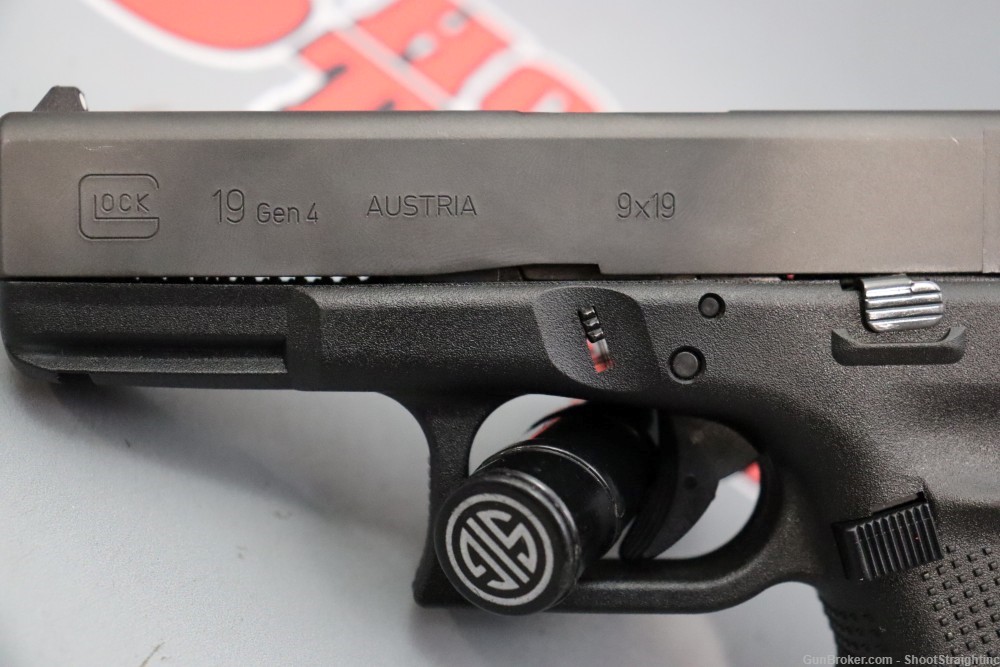 Glock 19 Gen 4 9mm 4.02" w/Box -img-6
