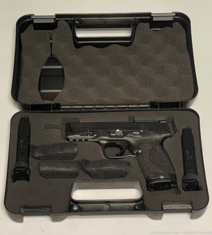 TRUSTED EDC! -S&W M&P 40 2.0 -3 Mags! -Backstraps & Finger Exts -Hard Case-img-6