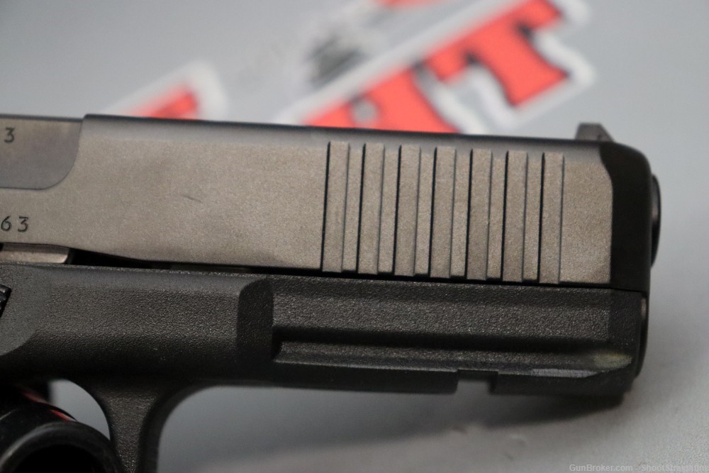 Glock 17 Gen 5 4.49" 9mm w/Case -img-9
