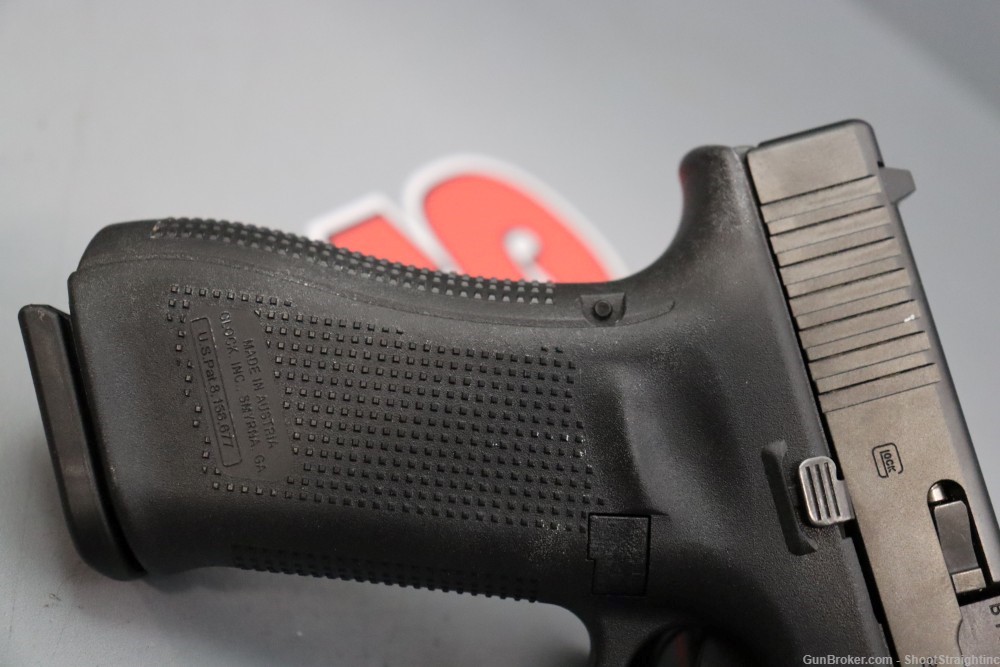 Glock 17 Gen 5 4.49" 9mm w/Case -img-12