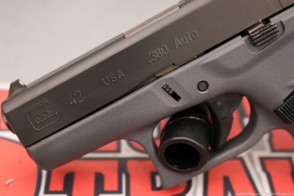 Glock G42 .380 ACP 3.25"bbl GREY & BLK w/Case-img-12