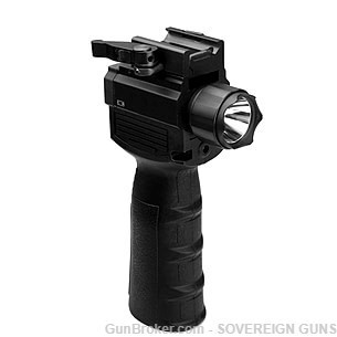 VISM Flashlight/Laser Vertical Grip VAQVGFLR NEW-img-0