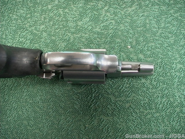 Used Smith and Wesson Model 60-img-2