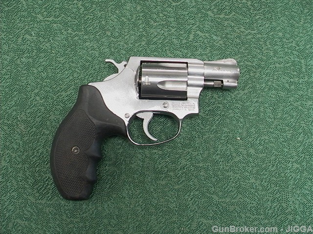 Used Smith and Wesson Model 60-img-0