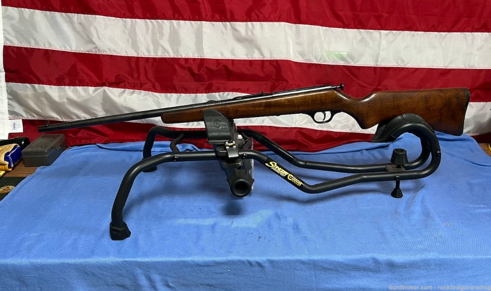 J.C. Higgins Model 101 Bolt Action Single Shot Rifle .22 S,L & LR-img-1