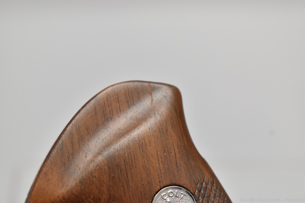 Fine Early Colt Trooper Borderless Checkered Walnut Revolver Grip Panels-img-15