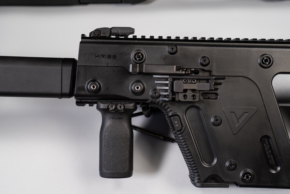 KRISS Vector 9mm Semi-Automatic Carbine! W/Factory Case! -img-5