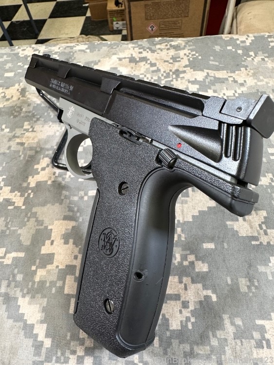 Smith & Wesson Model 22A-1 .22 LR 5.5" Target Pistol S&W 22LR 22A1 22 A1 SW-img-7