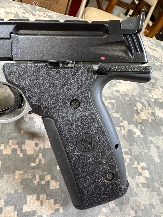Smith & Wesson Model 22A-1 .22 LR 5.5" Target Pistol S&W 22LR 22A1 22 A1 SW-img-8