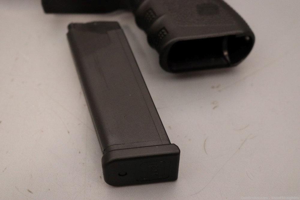 Glock G23 Gen3 .40S&W 4.02" w/ Case-img-41