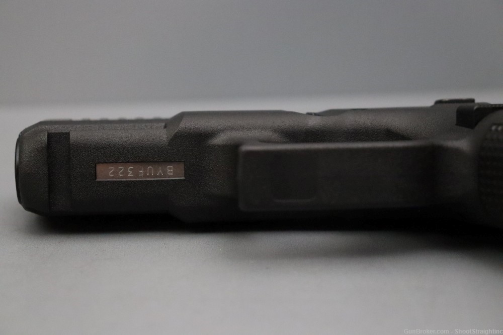 Glock 19 Gen5 9mm 4" w/Box-img-15