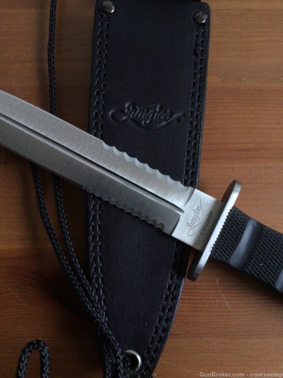 Junglee Waterloo Seki, Japan made Stiletto Fighting Knife-img-2