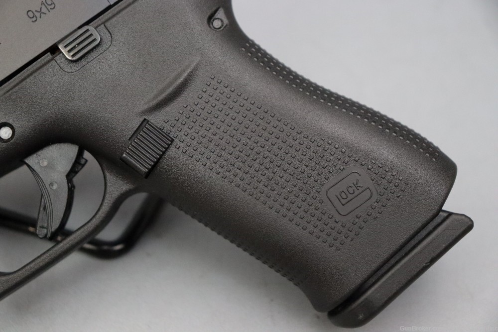 Glock 43X 9mm 3.41" w/Box-img-4