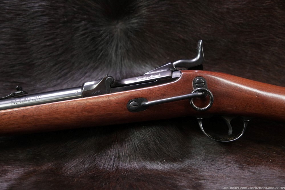 Harrington & Richardson 1873 Cavalry Carbine Trapdoor .45-70 Govt 22" Rifle-img-10