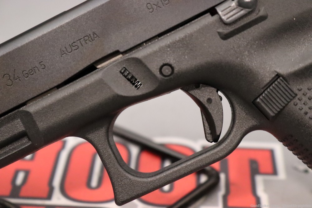 Glock G34 Gen5 MOS 9mm 5.31" w/ Case - Austrian Made - -img-38