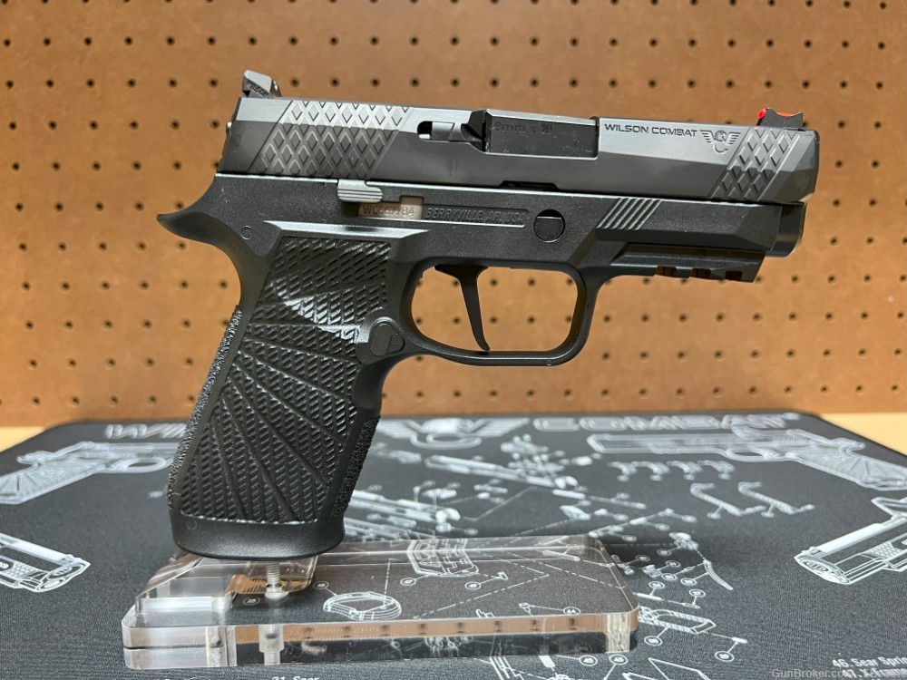 Wilson Combat / Sig Sauer WCP320 Carry 9mm w/Grayguns Action-img-3