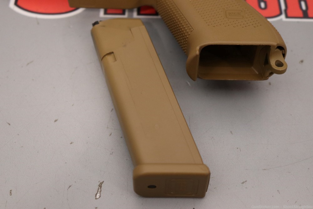 Glock G19X 9mm 4.02" w/ Case - Austrian Made - -img-33