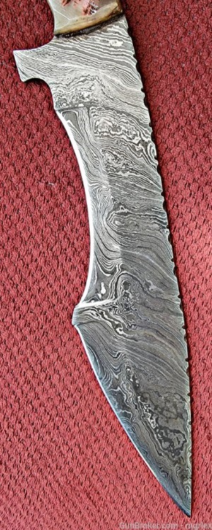 Damascus STYLIZED TANTO DESIGN knife -img-4