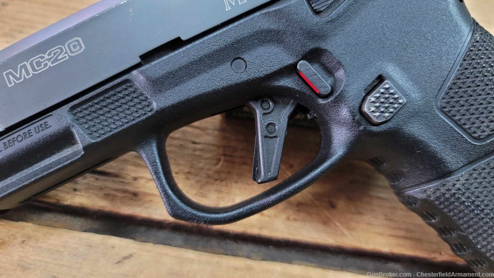 Mossberg MC2c 9mm semi auto pistol -img-25