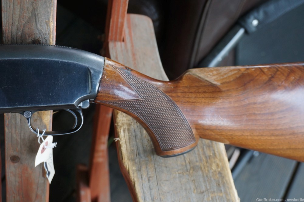 Winchester model 1912 12 Gauge 30 Inch Full Choke Simmons Vent Rib -img-12