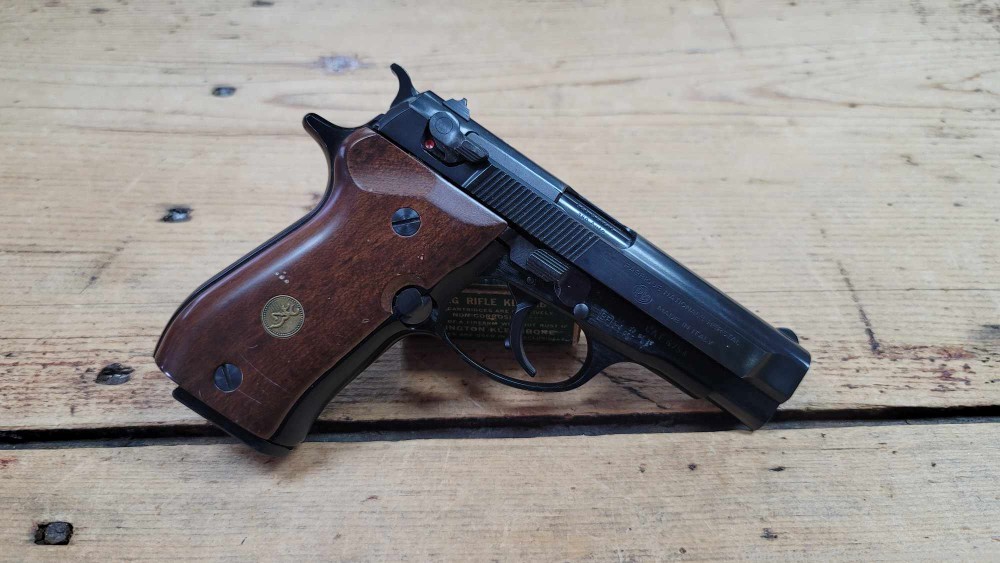 Browning BDA-380 Pistol .380ACP Blue Made in Italy by Beretta -img-0