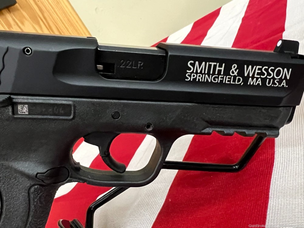 Smith & Wesson M&P 22 Compact -img-5