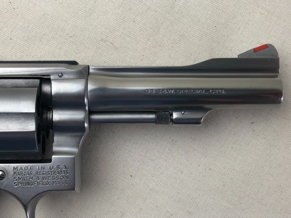 Smith & Wesson 67-1 38 S&W Special Stainless-img-10