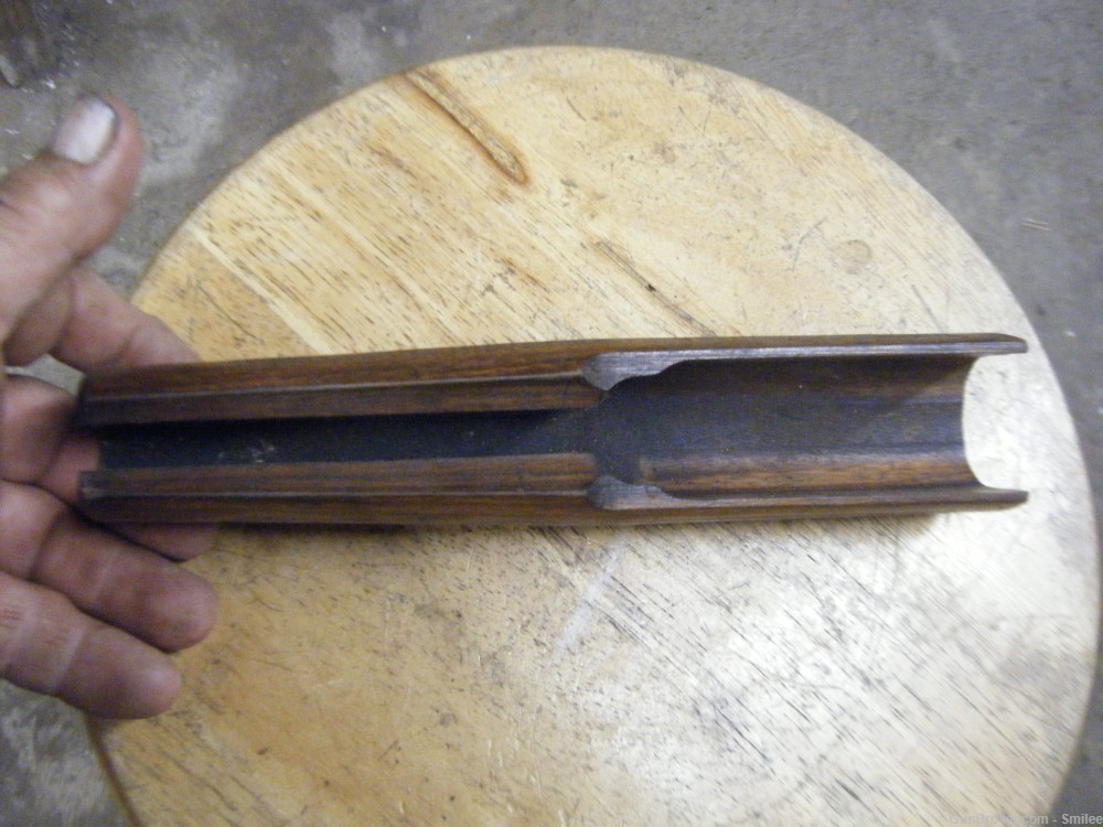 Winchester 12 gauge model 1200 walnut shotgun forearm / forestock -img-2
