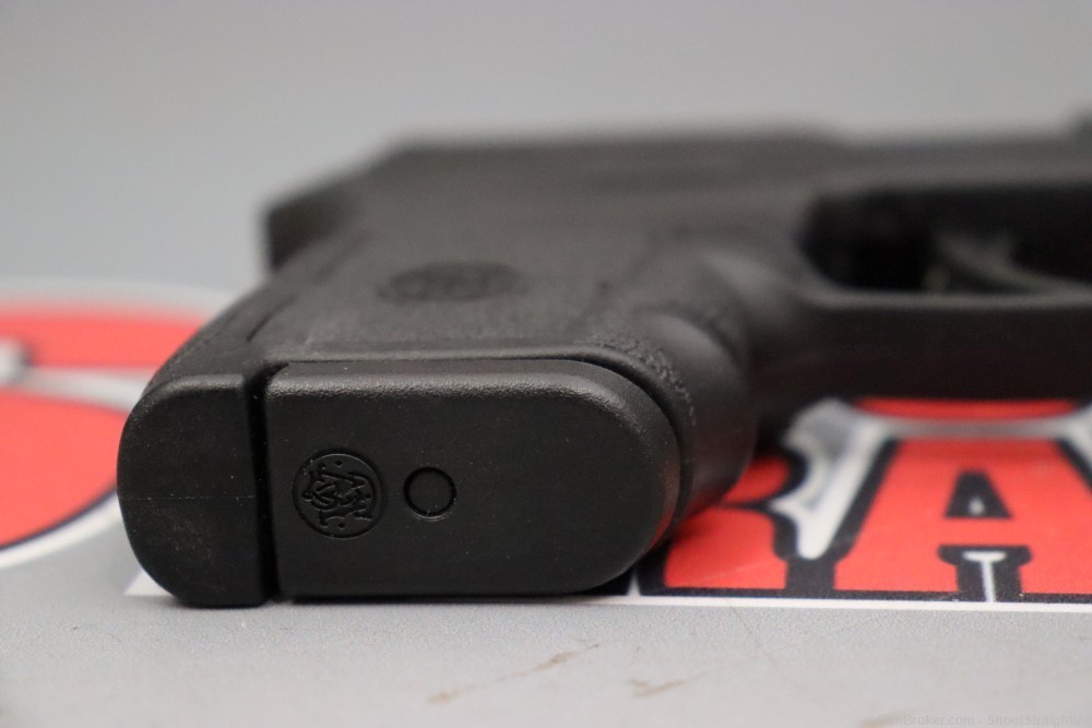 Smith & Wesson BODYGUARD .380 AUTO 2.75"bbl w/Box & Soft Case-img-16