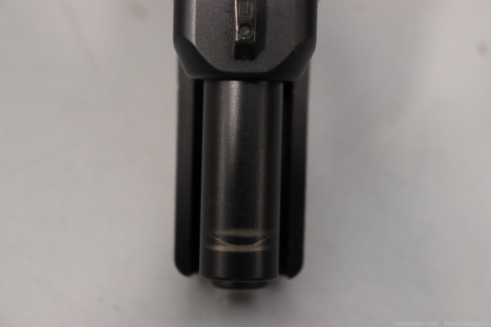 Glock 17 Gen5 9mm 4.49" w/Box-img-13