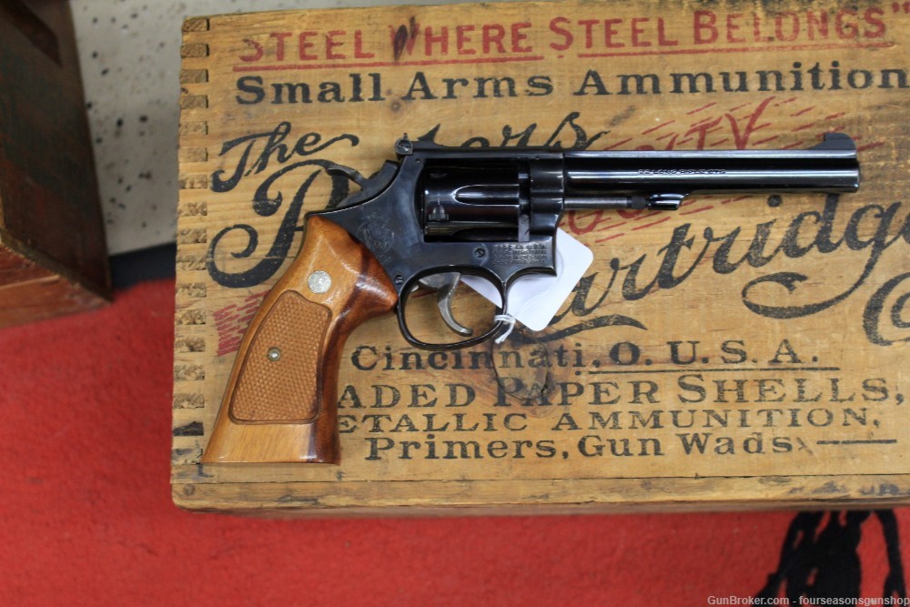 Smith & Wesson 17-4-img-1