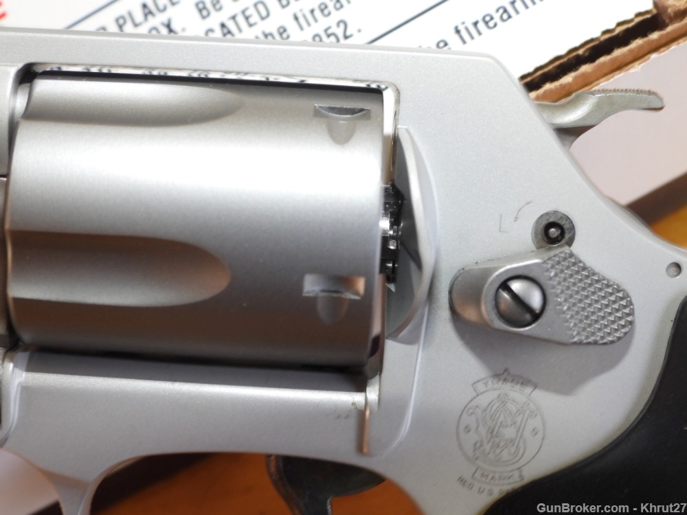 S&W M637, .38 SPL+P Revolver 5 Shot, Stainless-img-13