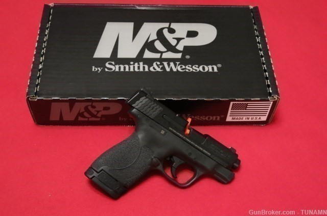 Smith&Wesson M&P Shield M 2.0 In 40 S&W Two Mags Compact 3"BBL New In Box -img-9