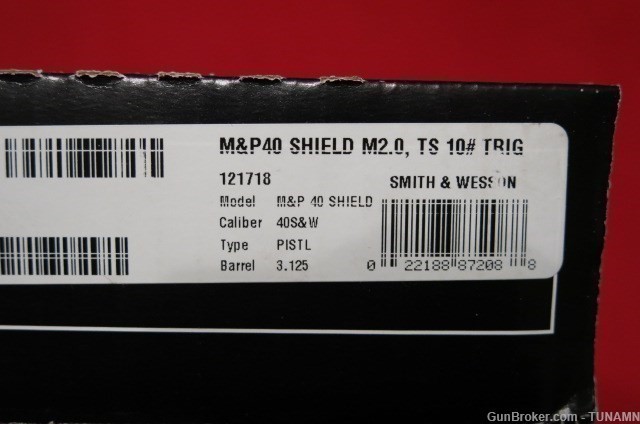 Smith&Wesson M&P Shield M 2.0 In 40 S&W Two Mags Compact 3"BBL New In Box -img-8
