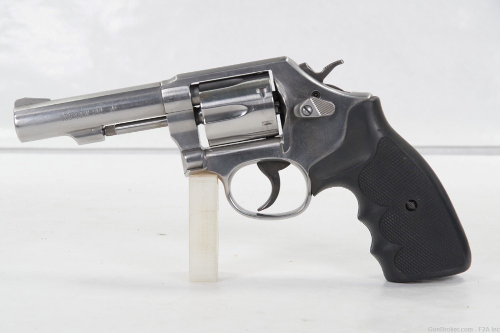 Smith and Wesson 64-7, .38spl + p-img-1
