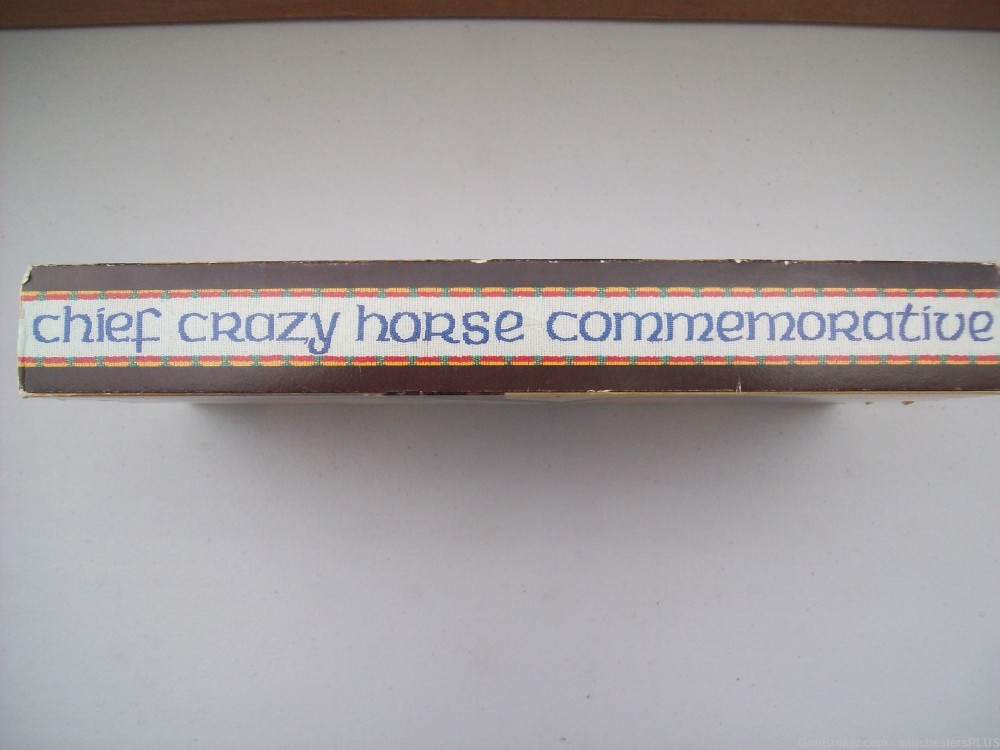 CASE COMMEMORATIVE CHIEF CRAZY HORSE KNIFE-img-1