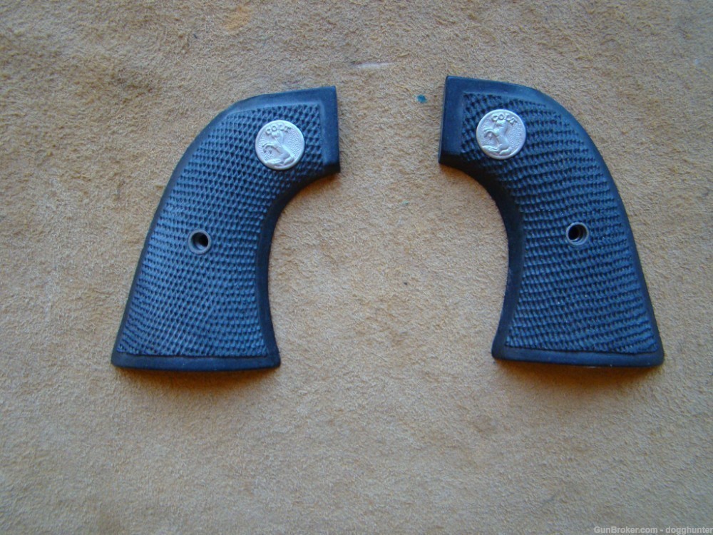 colt saa single action grips -img-1