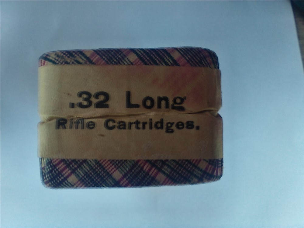 Sealed box 32 Rim Fire Long Union Metallic Cartridges-img-2