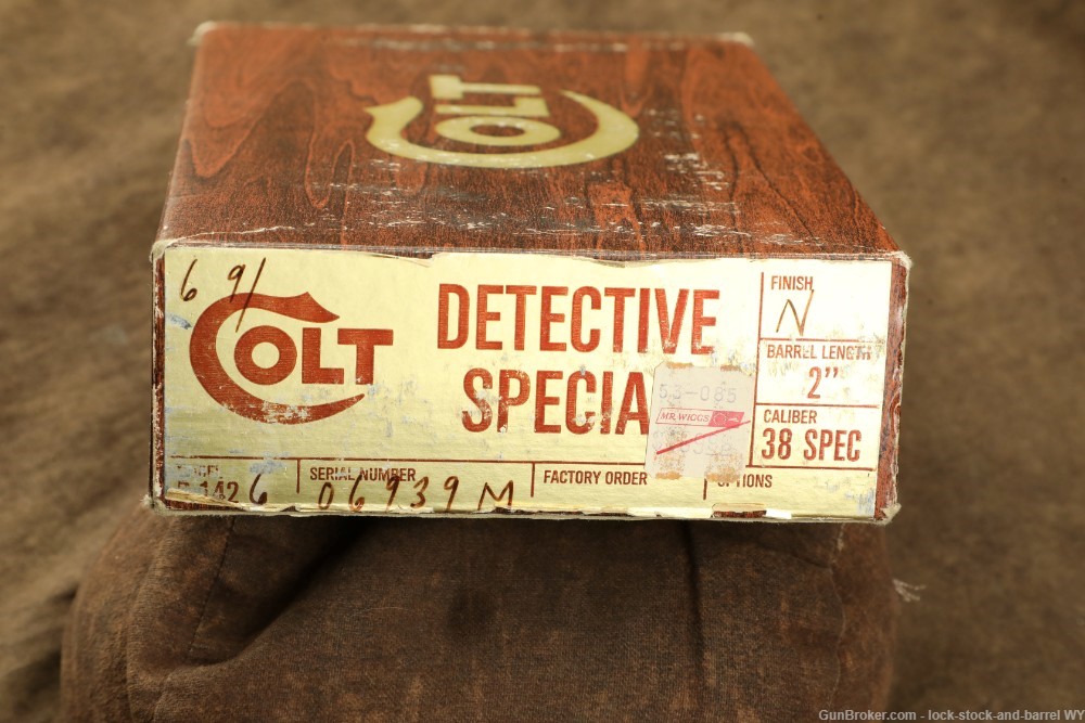 Colt Detective Special 6-Shot Nickel .38 Spl Double Action Revolver, 1976-img-25