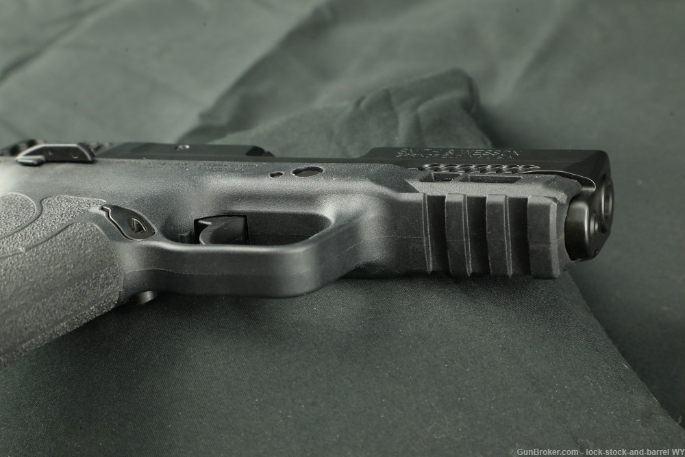 Smith & Wesson S&W M&P9 Shield EZ M2.0 9mm 3.68” Pistol w/ 3 Magazines-img-10