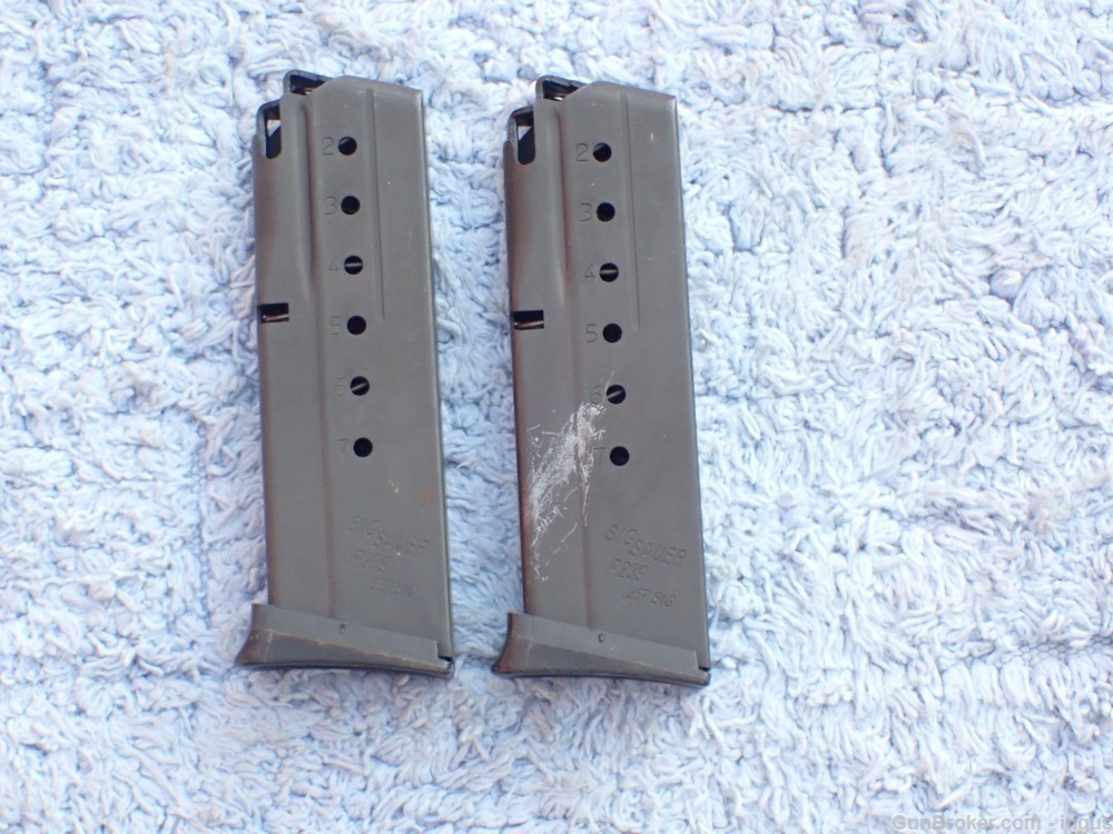 (2 TOTAL) SIG P239 FACTORY 357SIG / 40S&W 7RD MAGAZINE (EXCELLENT)-img-0