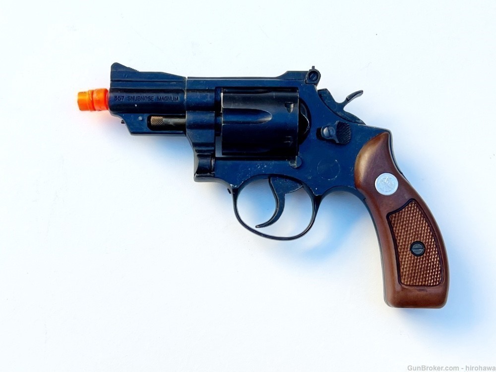 MGC Smith and Wesson Snub Nose Combat 357 Magnum Replica -img-1