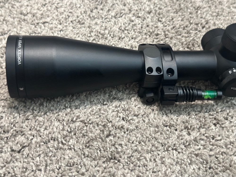 Vortex Viper 6.5-20x50mm riflescope 30mm tube mil dot MOA 1/4” like new-img-2
