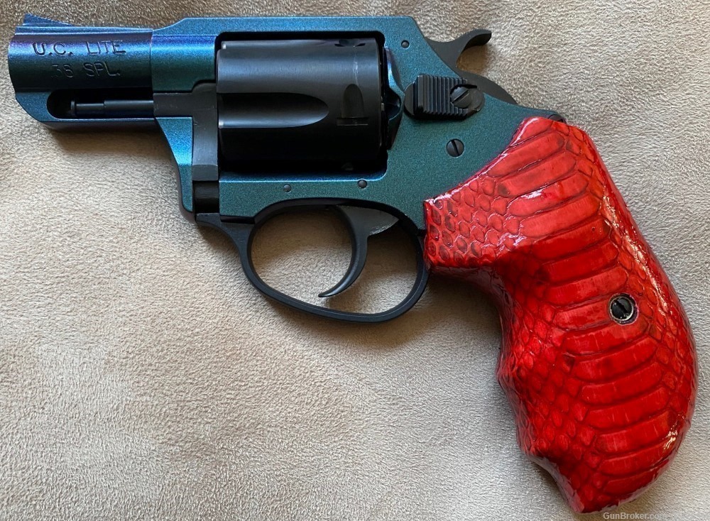 Genuine Red Sea Snake Skin Grips for Charter Arms .38 Special Revolver-img-0