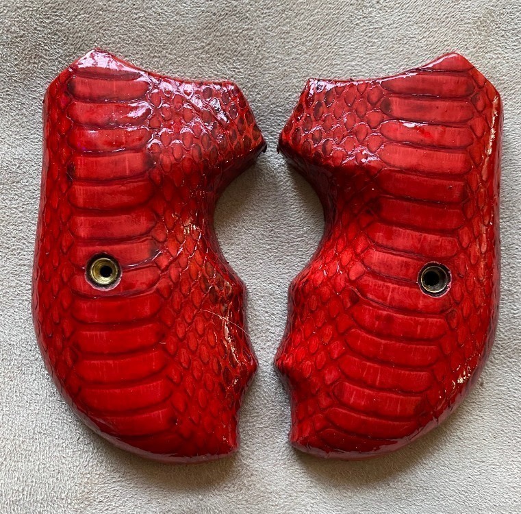Genuine Red Sea Snake Skin Grips for Charter Arms .38 Special Revolver-img-2