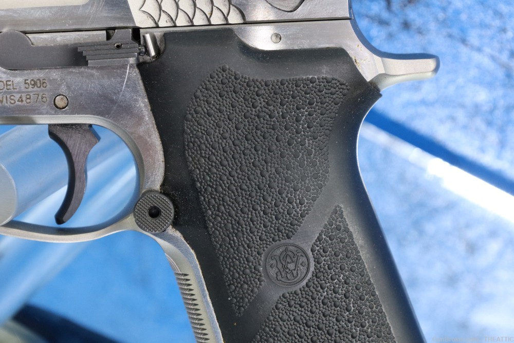 SMITH AND WESSON TARGET CHAMPION 9MM MADE FOR EUROPEAN MARKET S&W 5906-img-3
